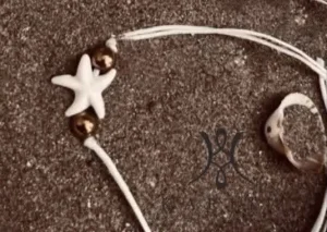 دستبند صدفی تکی ستاره ای